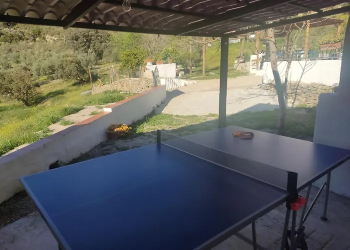 Con Maravillosas Vistas, Bbq Y Piscina Hébergement de vacances