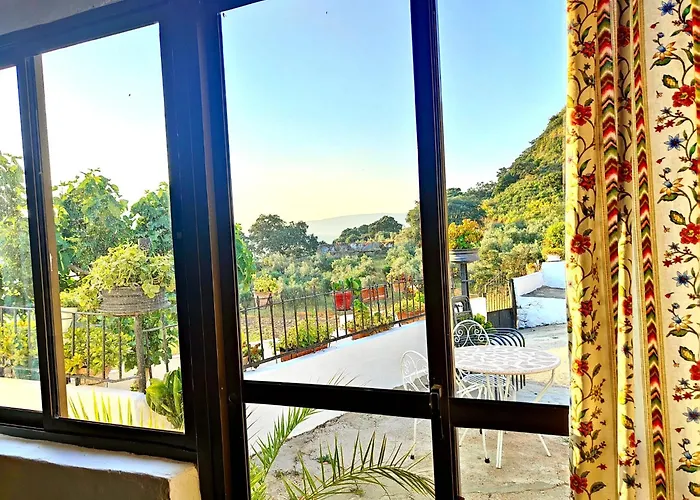 Con Maravillosas Vistas, Bbq Y Piscina * Ronda