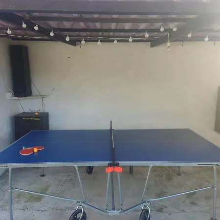 Con Maravillosas Vistas, Bbq Y Piscina