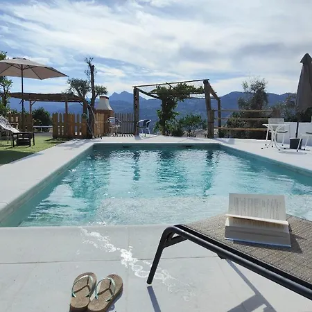 Con Maravillosas Vistas, Bbq Y Piscina *