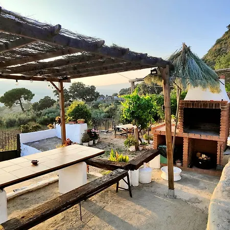 Con Maravillosas Vistas, Bbq Y Piscina Holiday home